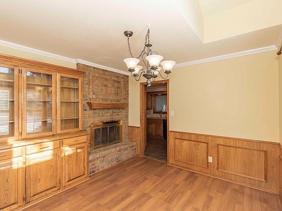 3rd image of 6808 Bent Oak Dr