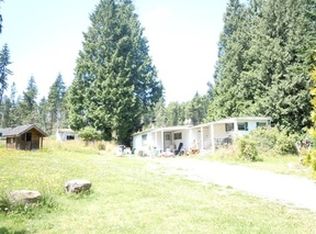 1400 Pilchuck Dr, Camano Island, WA 98282