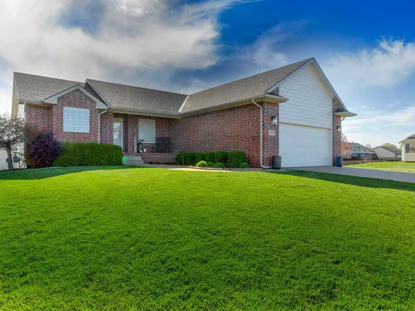 2518 N Woodridge St, Wichita, KS 67226