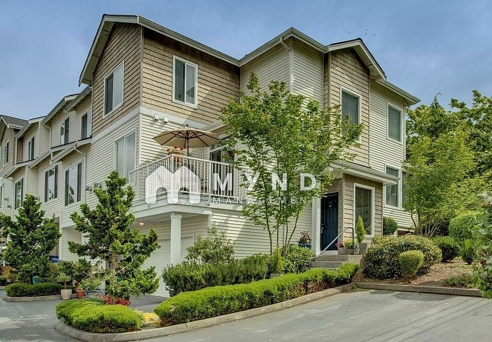 1st image of 14505 1st Ln NE Unit 101