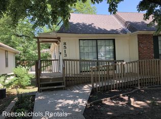 8513 Robinson St, Overland Park, KS 66212