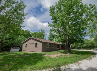 1378 E 425th Rd, Bolivar, MO 65613