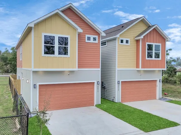 2413 Chew St, Houston, TX 77020