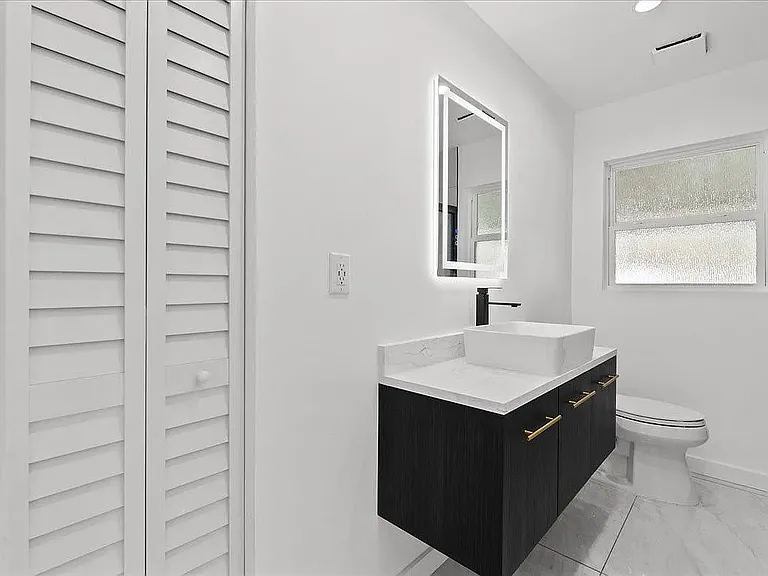 4516 Werner St — Photo 11