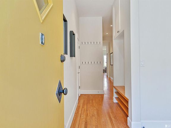 2nd image of 919 Guerrero St #A