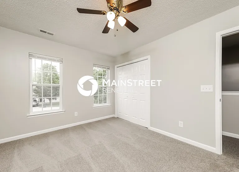 125 Salem Ridge Ct — Photo 8