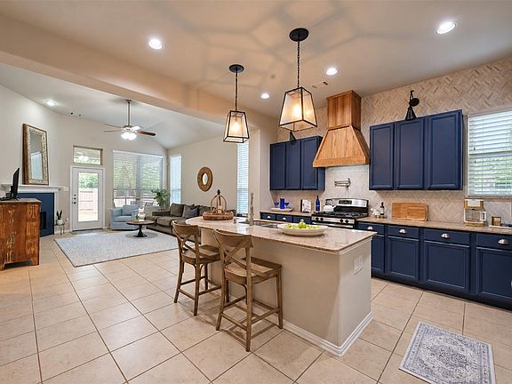 2nd image of 8219 Horsetail Ct