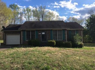 1370 West Rd, Clarksville, TN 37040