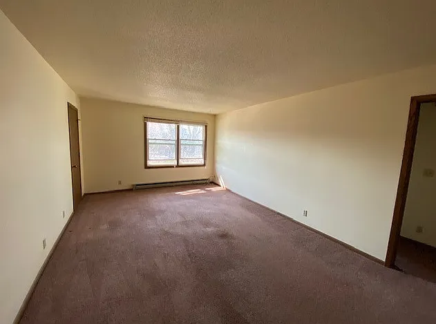 3218 Oak Knoll Dr #3 — Photo 2