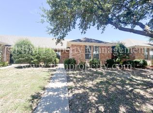 616 Biloxi Dr, Ennis, TX 75119