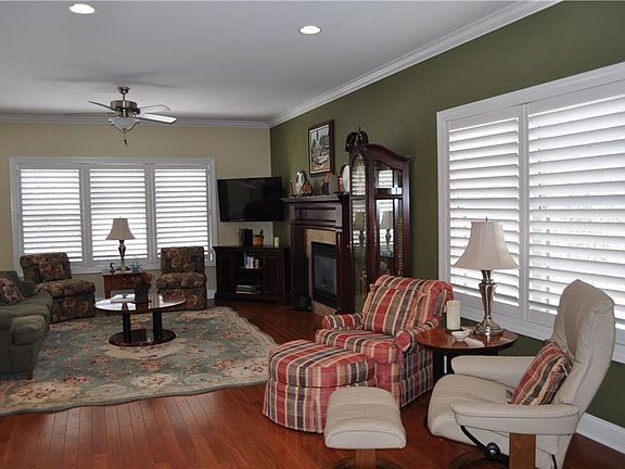 4th image of 6216 Stonebrook Dr