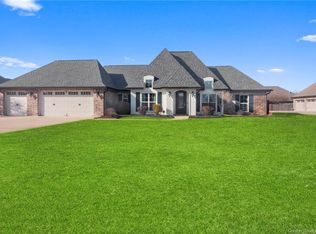 3034 Woodland Dr, Jennings, LA 70546