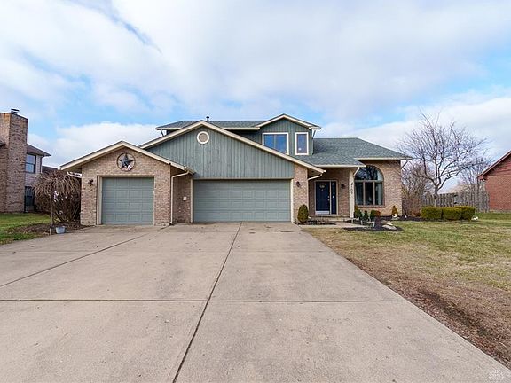 4th image of 109 Old Carriage Dr