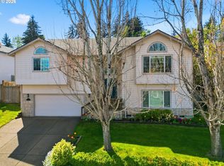 3533 Ambleside Dr, Springfield, OR 97478