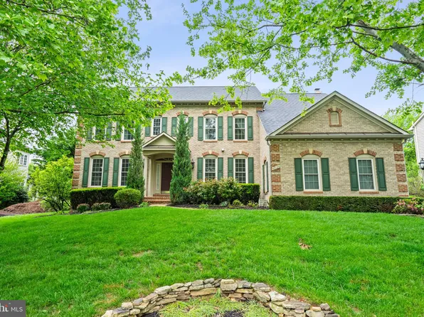 40726 Lenah Run Cir, Aldie, VA 20105