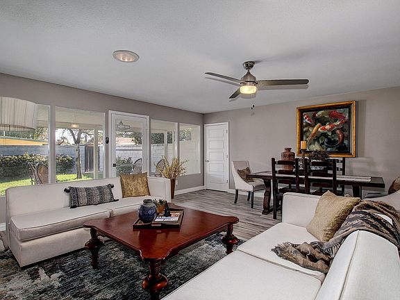 3rd image of 7535 E Rancho Vista Dr