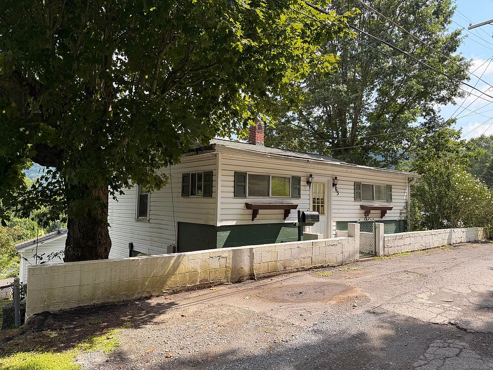 1st image of 65 Maple St