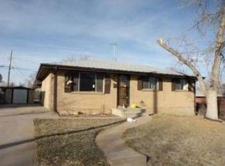 3085 W Edgemore Dr, Englewood, CO 80110