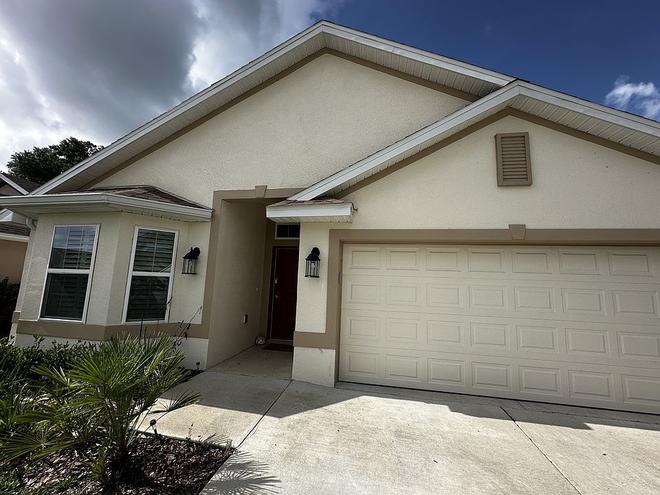 1st image of 4579 SE 25th Loop