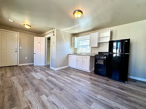 52 Myrtle St #12 Photo 1