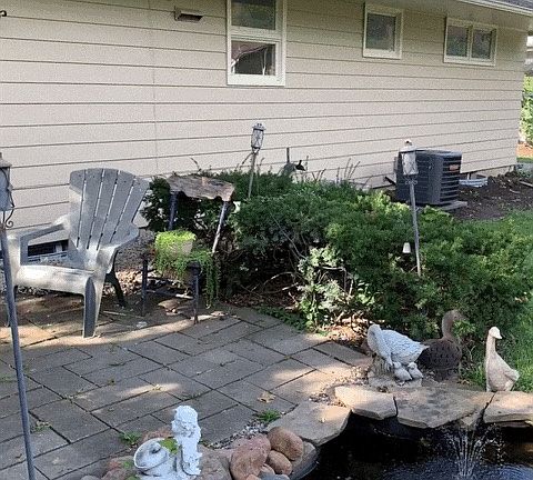 3rd image of 128 Indian Ave
