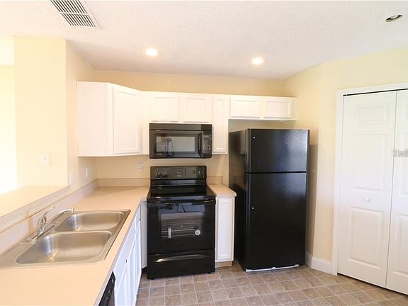 4th image of 2491 Saint Augustine Blvd #2491