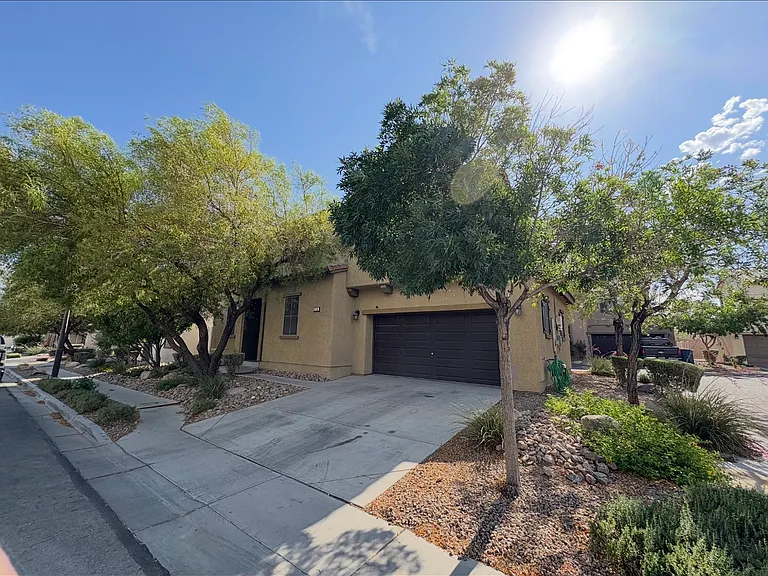 5253 Pendergrass St — Photo 1