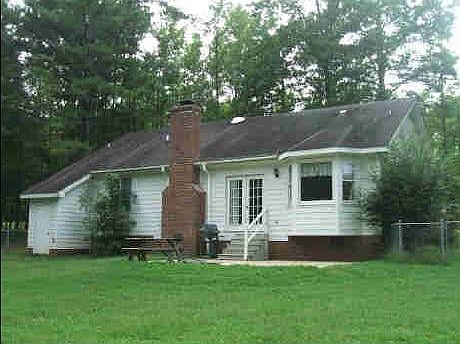 2nd image of 2001 Fox Ridge Rd