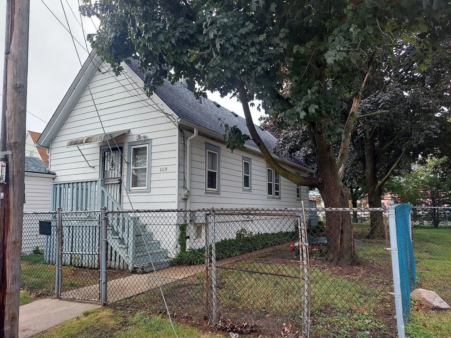 2 bed, 900 sqft, $1,250 — Photo 4