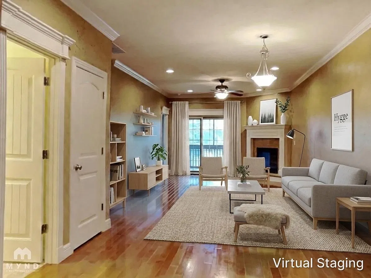 3 bed, 2.5 bath, 2371 sqft, $2,349 — Photo 2