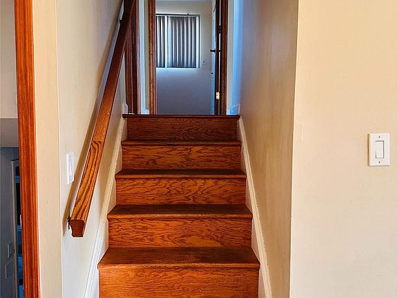 5th image of 11 Howard St