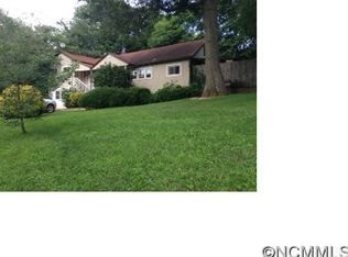 25 Oak Hill Cir, Asheville, NC 28806