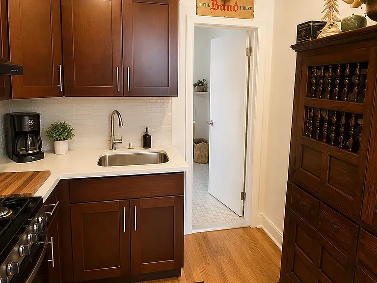 901 Saint Johns Pl #2B — Photo 6
