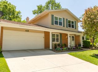 413 Charlestown Dr, Bolingbrook, IL 60440