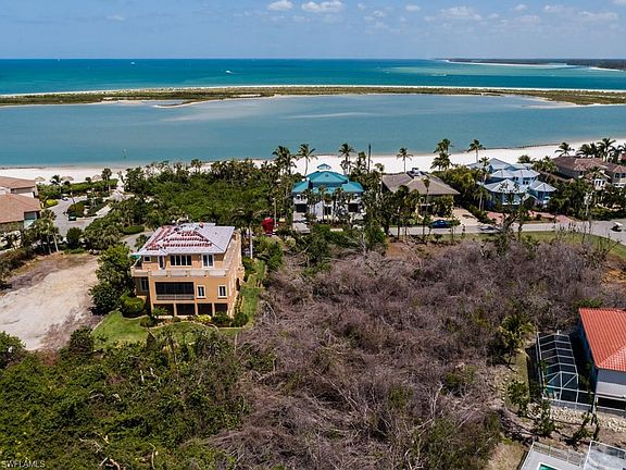 2nd image of 305 Seabreeze Dr