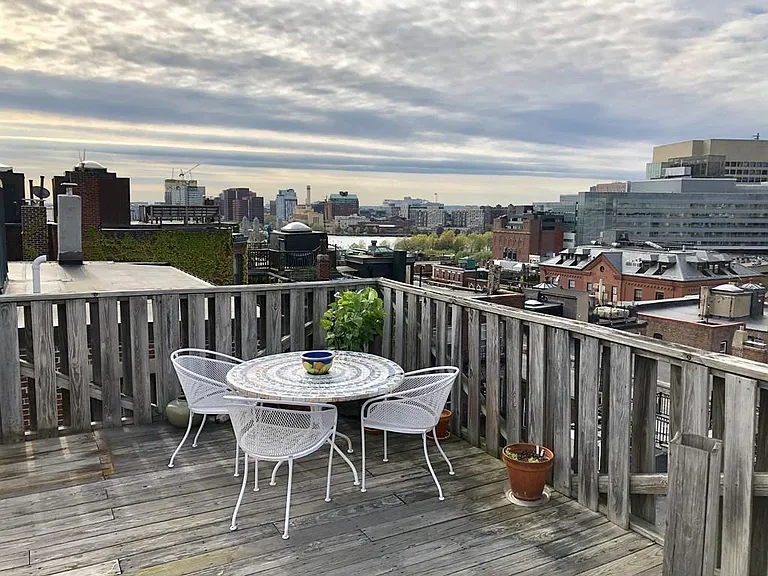 25 Revere St #5 — Photo 18