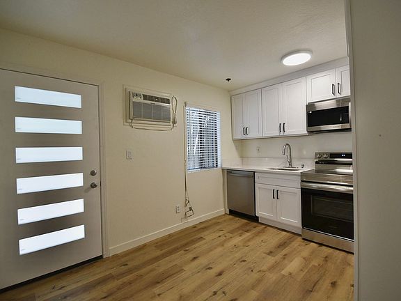 2nd image of 14033 Bessemer St #105