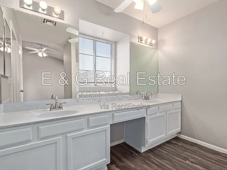 8651 N 107th Dr — Photo 17