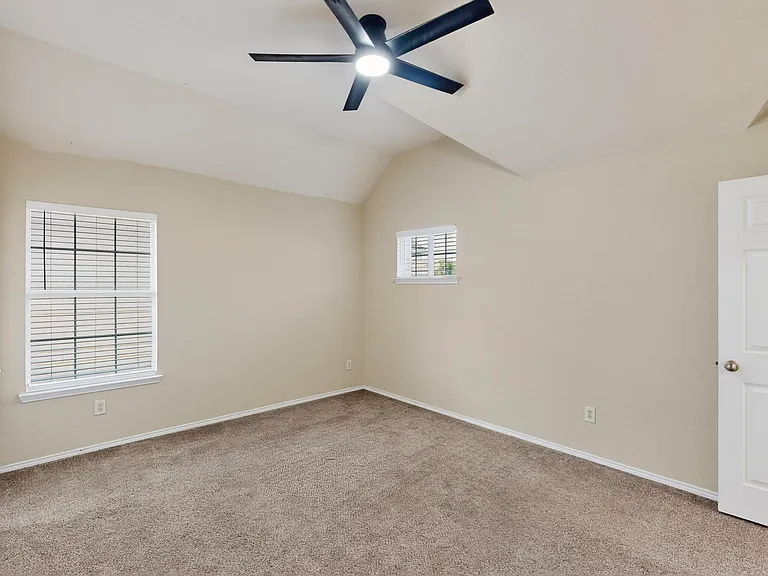 9906 Gessner Dr — Photo 51