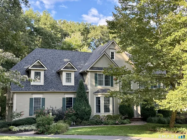 15 Queens Peak, Canton, CT 06019