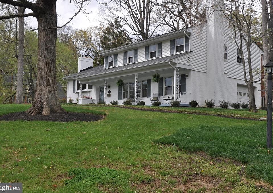 1st image of 8968 Colesbury Pl