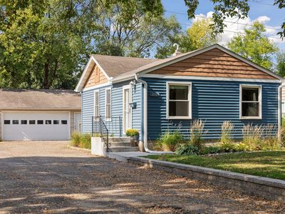 2932 Blackstone Ave, Minneapolis, MN, 55416