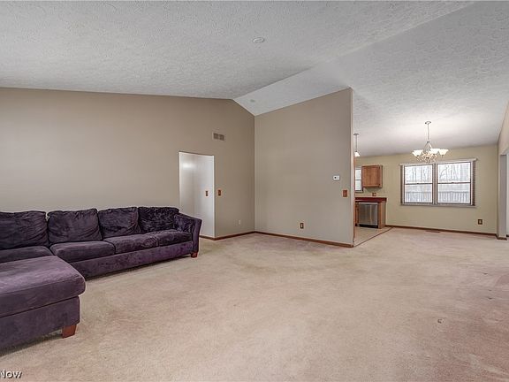 5th image of 37918 N Doovys St