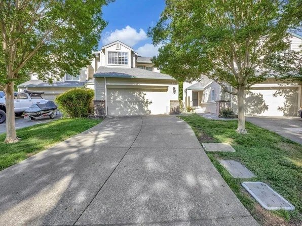 505 Woodlake Drive, Santa Rosa, CA 95405