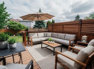 46 Blacksmith Ln, Whitby, ON L1P 1N1