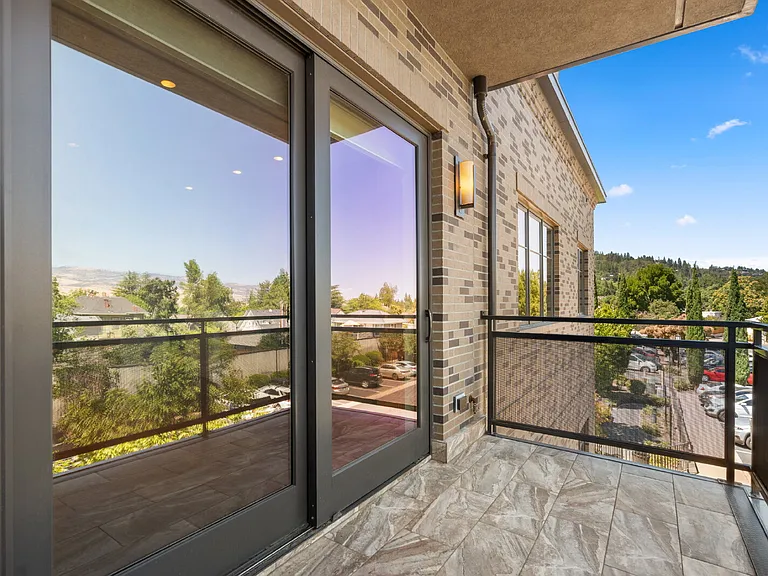 175 Lithia Way #201 — Photo 6
