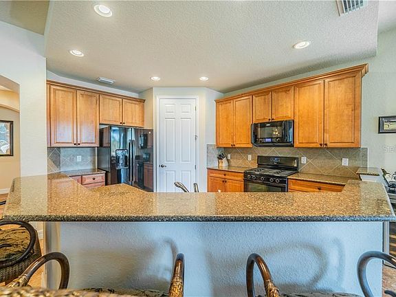 4th image of 1407 Emerald Dunes Dr #30