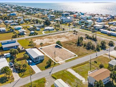204 4th St, Mexico Beach, FL, 32456