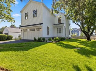 25 Larkin Rd, Newton, MA 02465