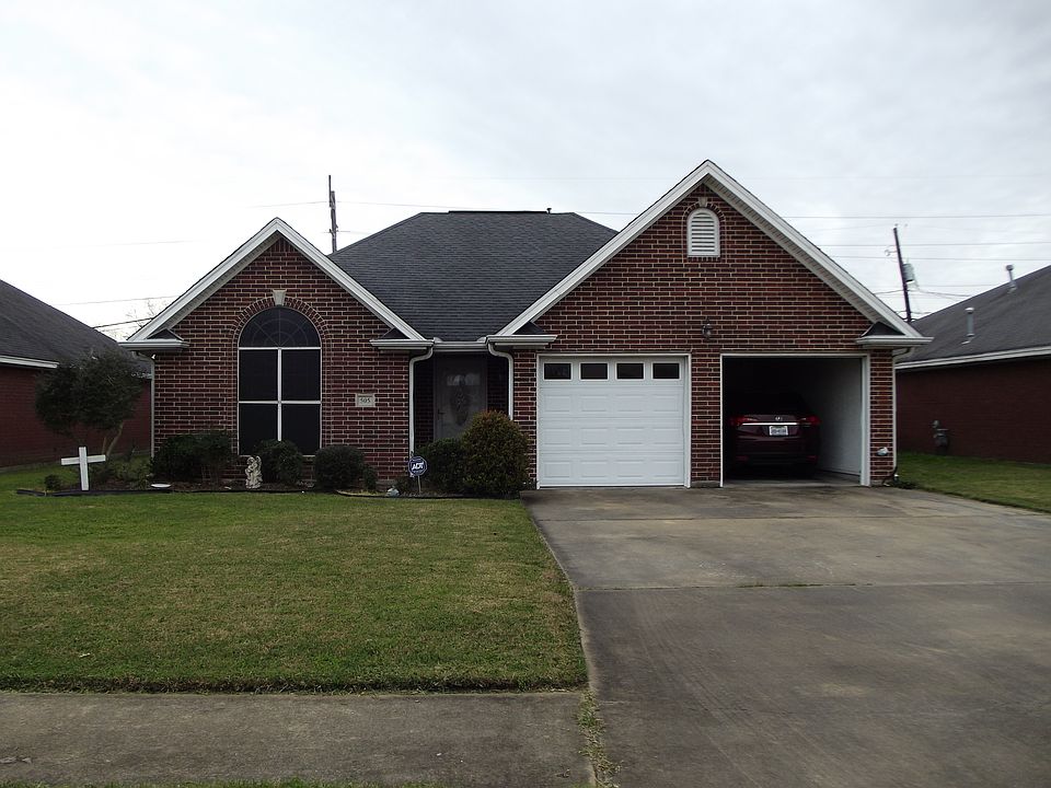 1st image of 505 Lexington Dr